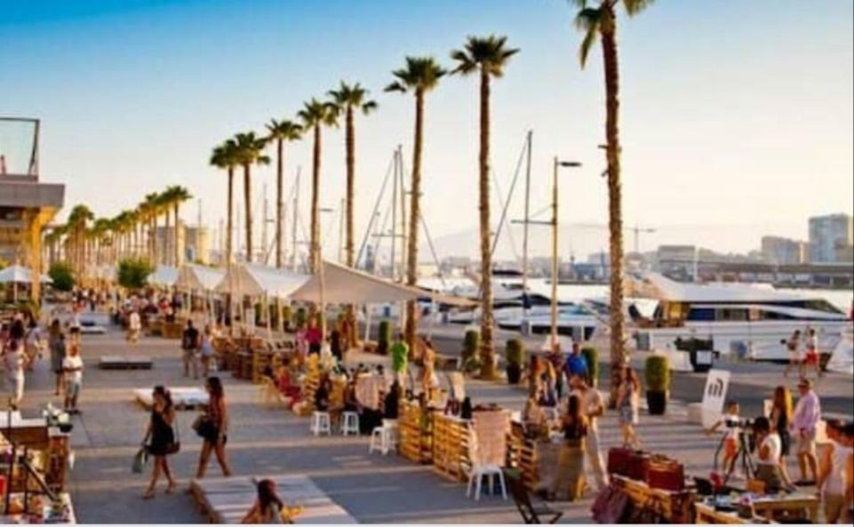 Malaga Center Beach Extérieur photo